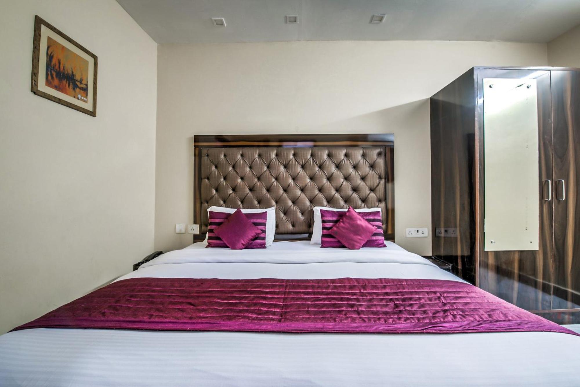 Hotel O Crosswinds Residency Indirapuram Exterior foto