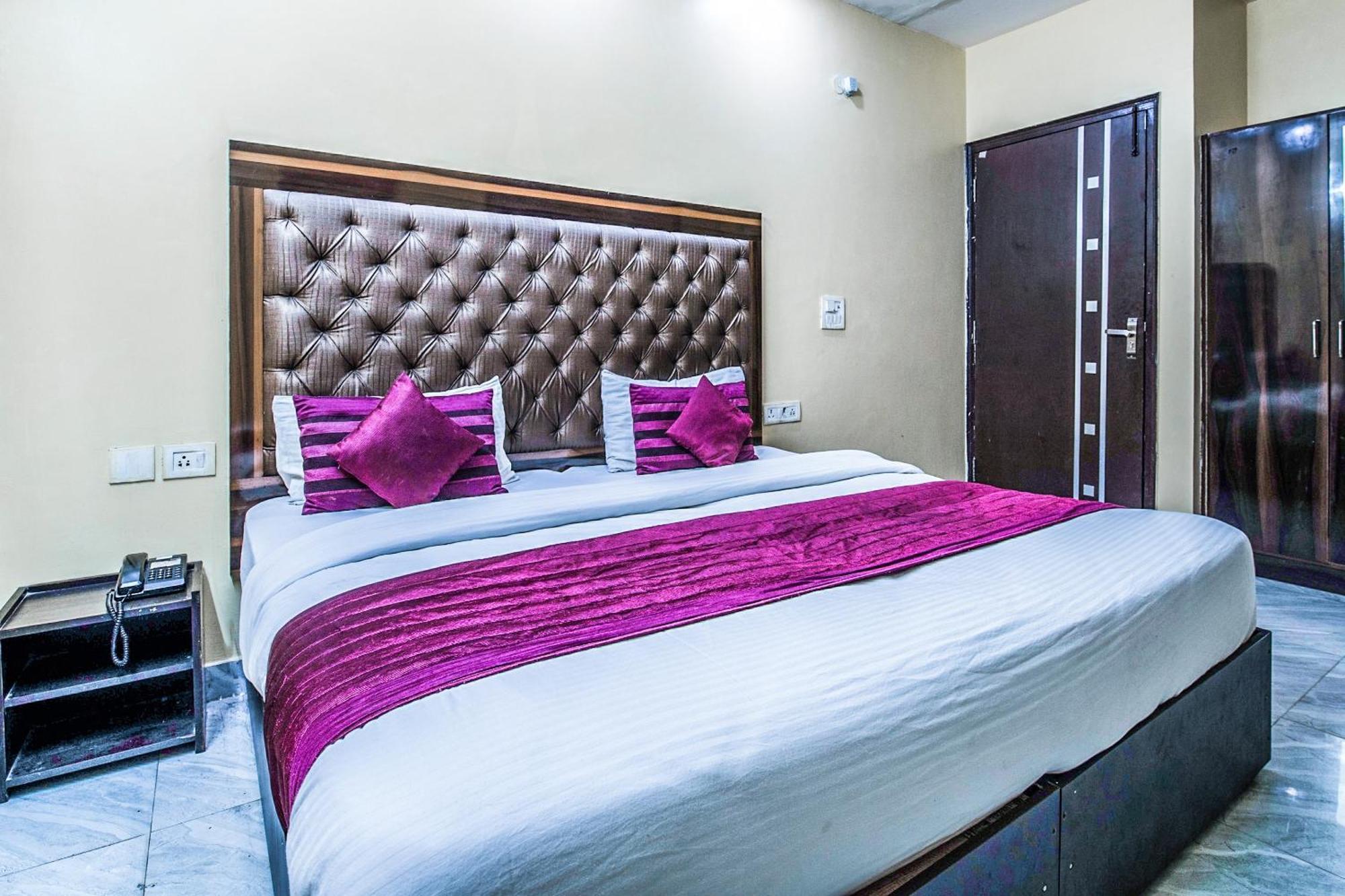 Hotel O Crosswinds Residency Indirapuram Exterior foto