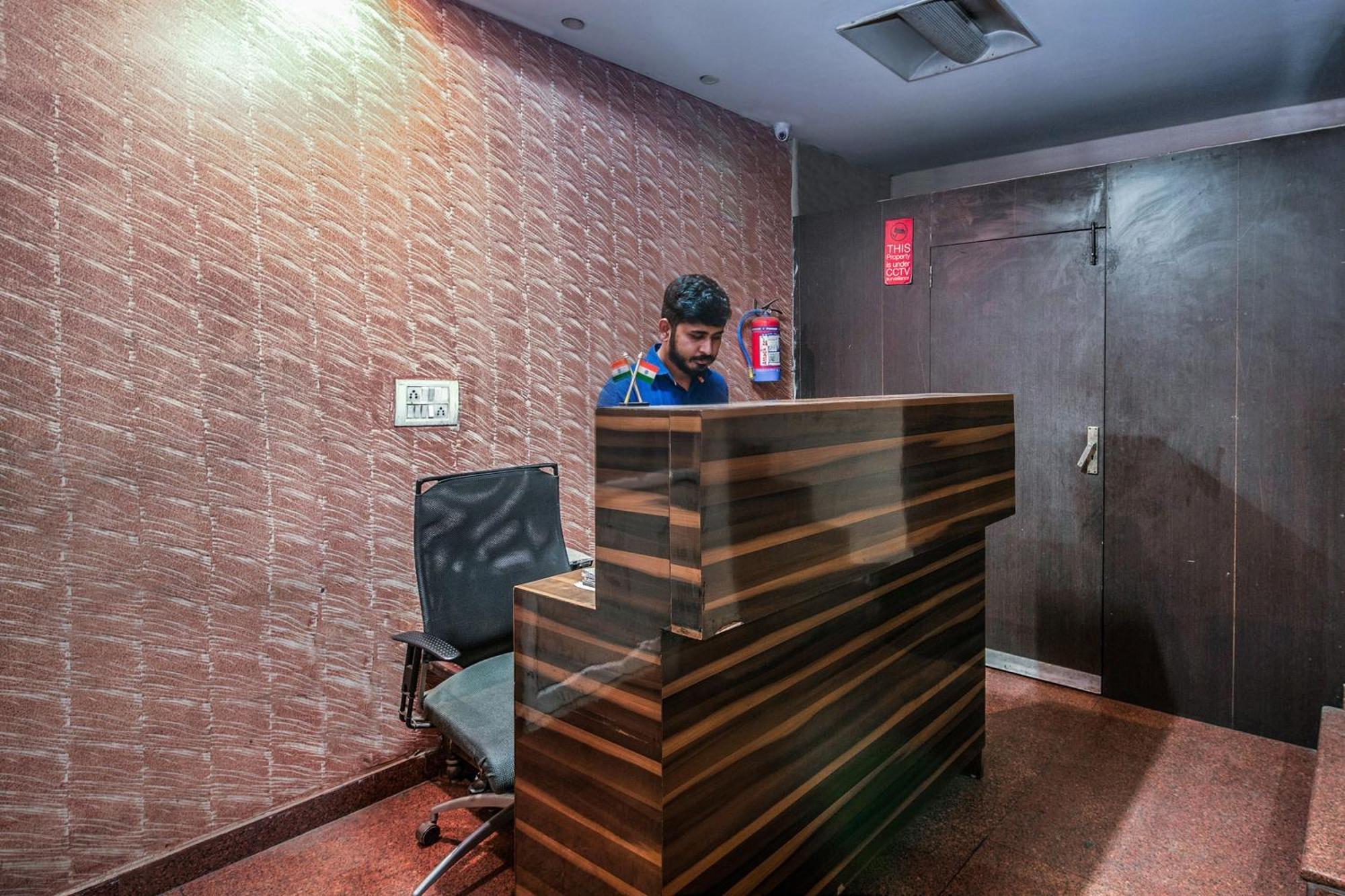Hotel O Crosswinds Residency Indirapuram Exterior foto