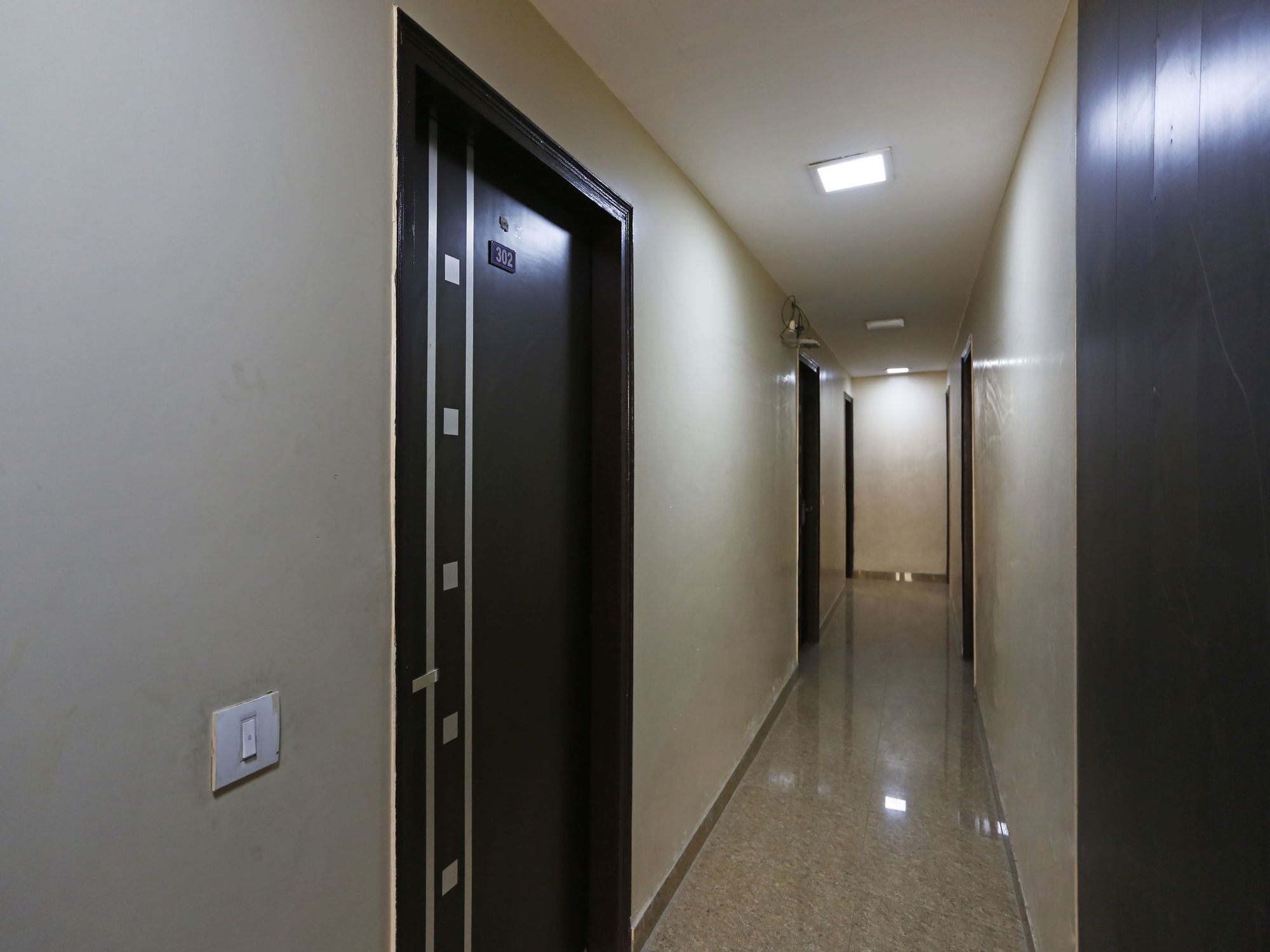 Hotel O Crosswinds Residency Indirapuram Exterior foto