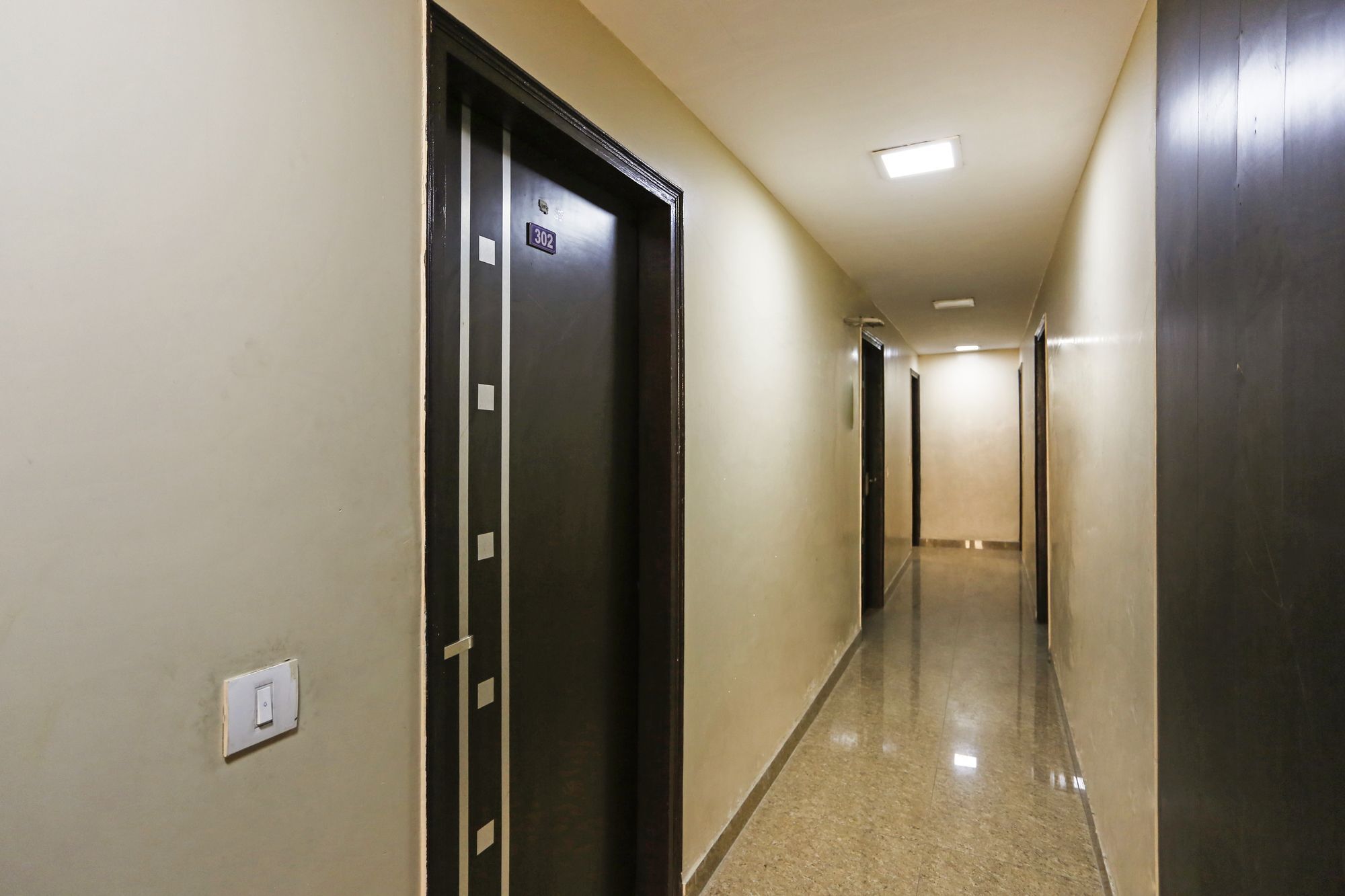 Hotel O Crosswinds Residency Indirapuram Exterior foto
